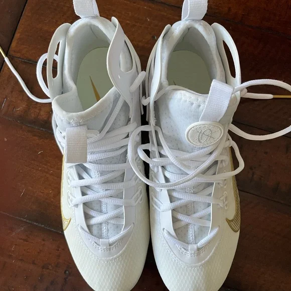 Nike Huarache Women’s 9 Elite Cleats - White and Gold BRAND NEW - Picture 2 of 3